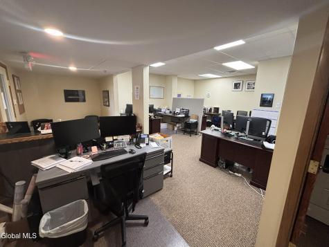 1728 New York 29 Gloversville NY 12078