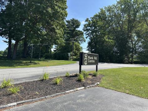 636 Plank Road Clifton Park NY 12065