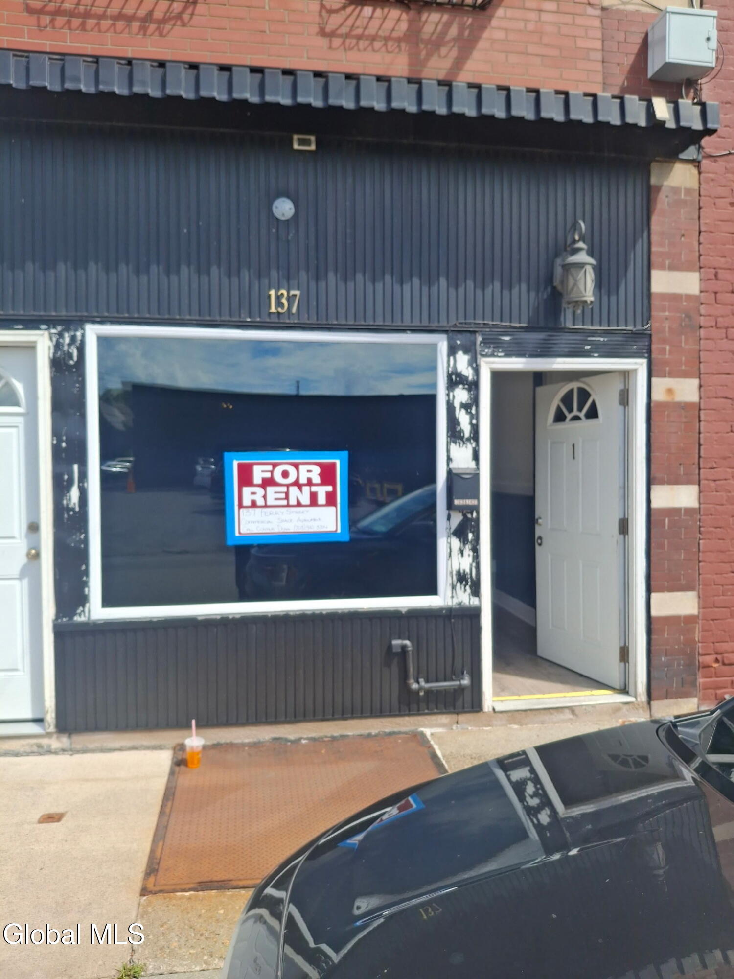 137 S Ferry Street Schenectady NY 12305