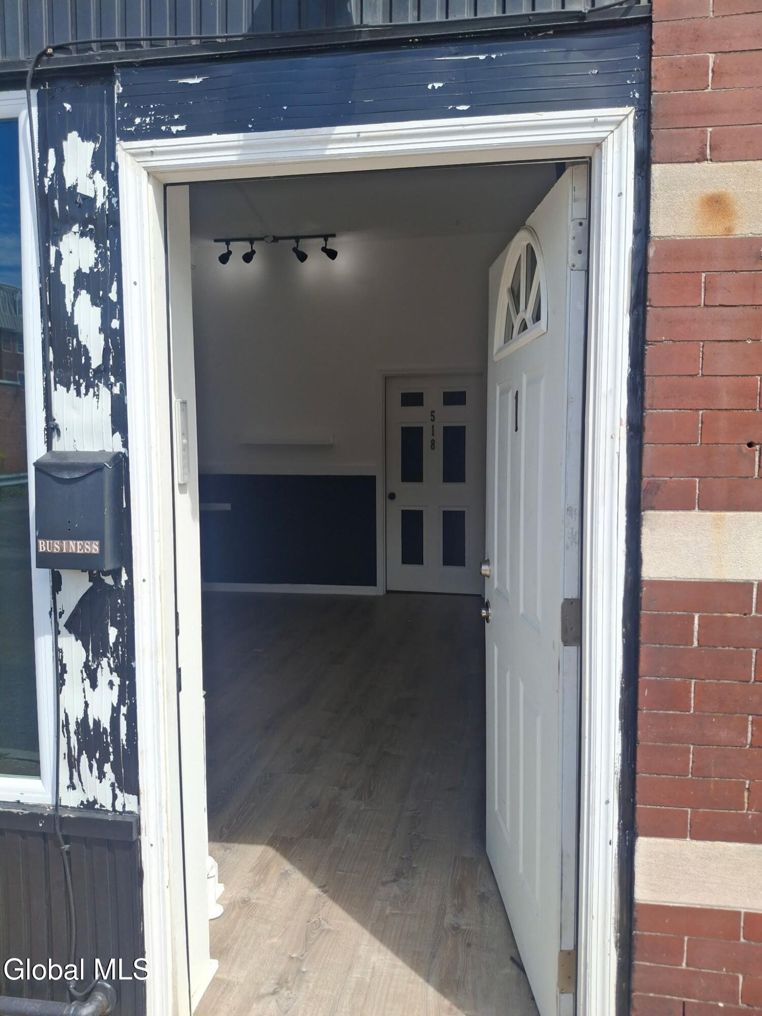 137 S Ferry Street Schenectady NY 12305
