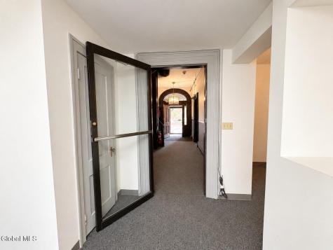 87 Columbia Street Albany NY 12210