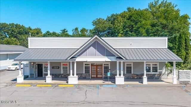 68 West Avenue Saratoga Springs NY 12866