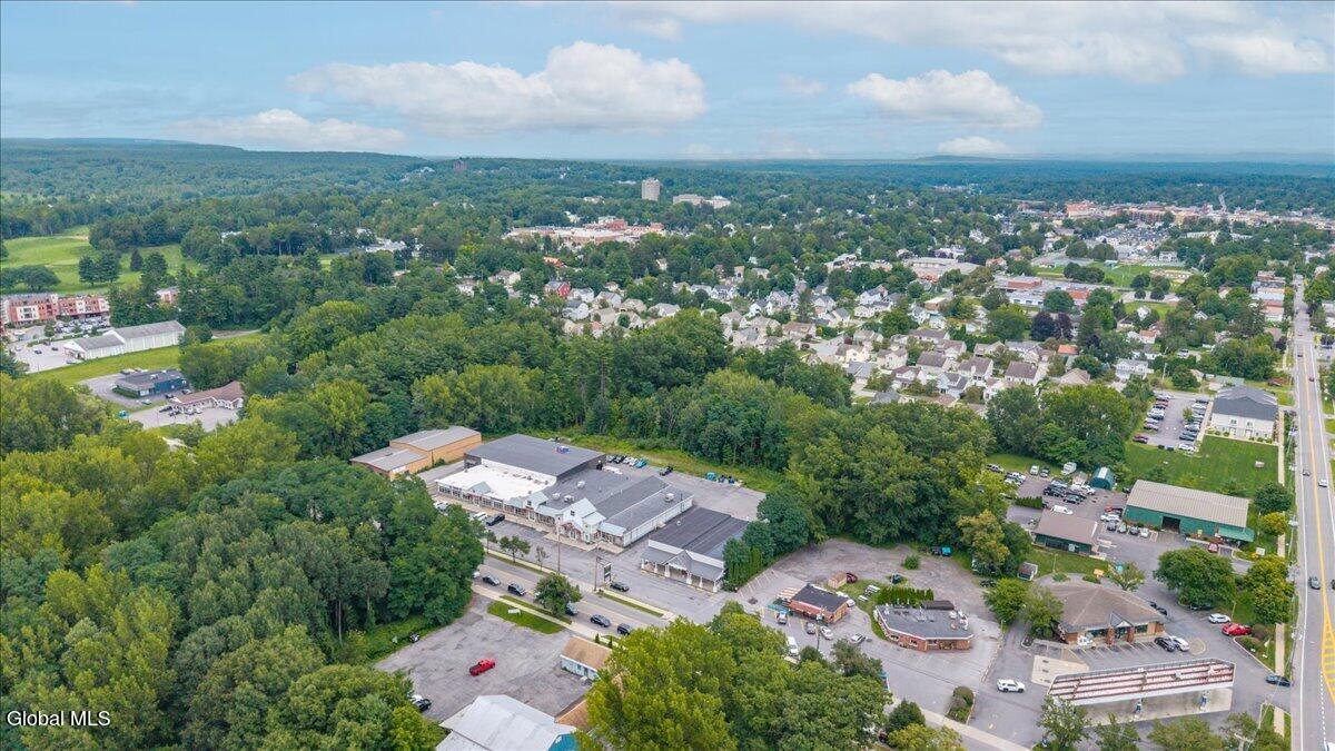 68 West Avenue Saratoga Springs NY 12866