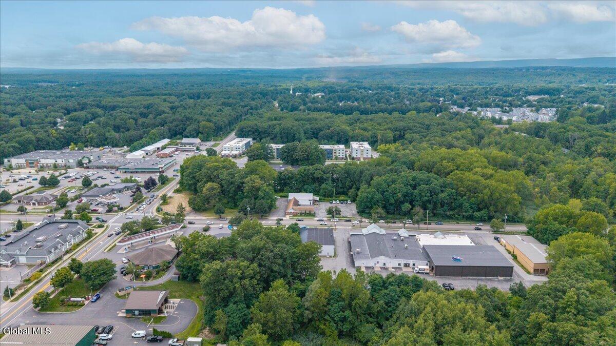 68 West Avenue Saratoga Springs NY 12866