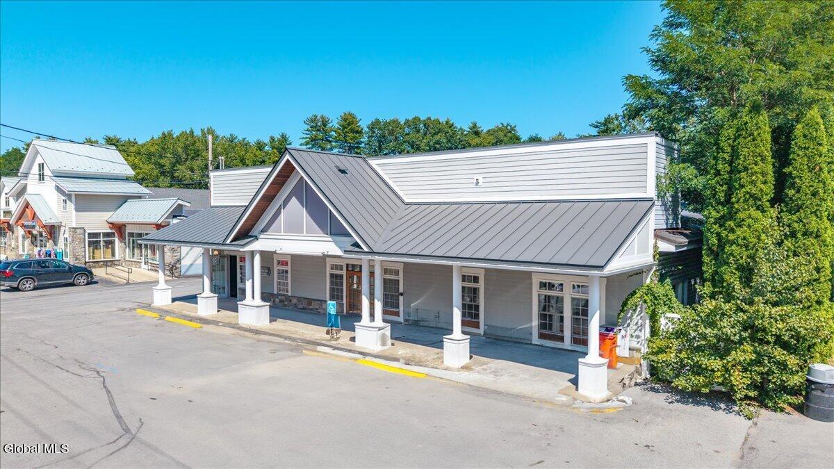 68 West Avenue Saratoga Springs NY 12866