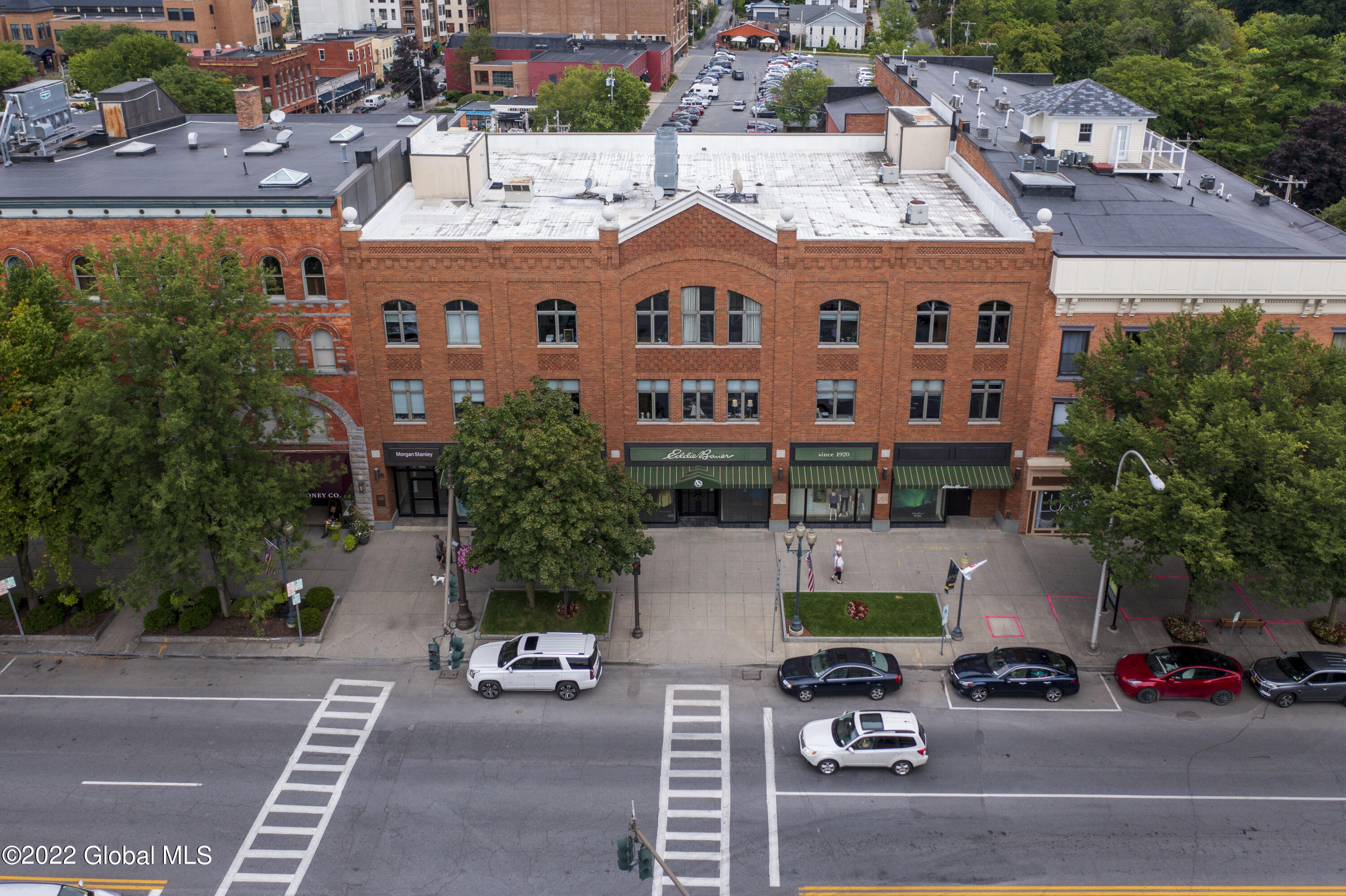 340 Broadway Saratoga Springs NY 12866