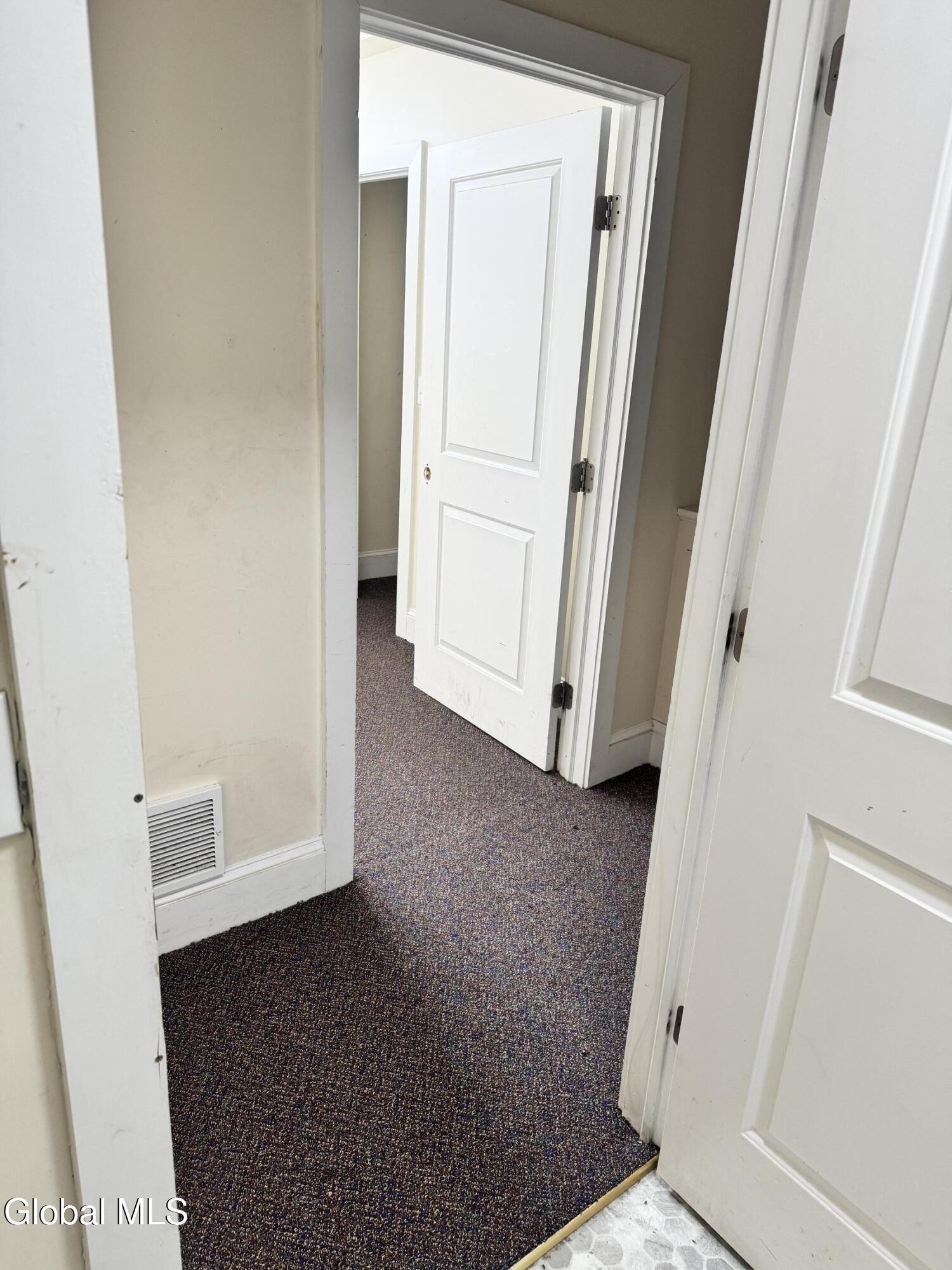 341 Clinton Avenue Albany NY 12206