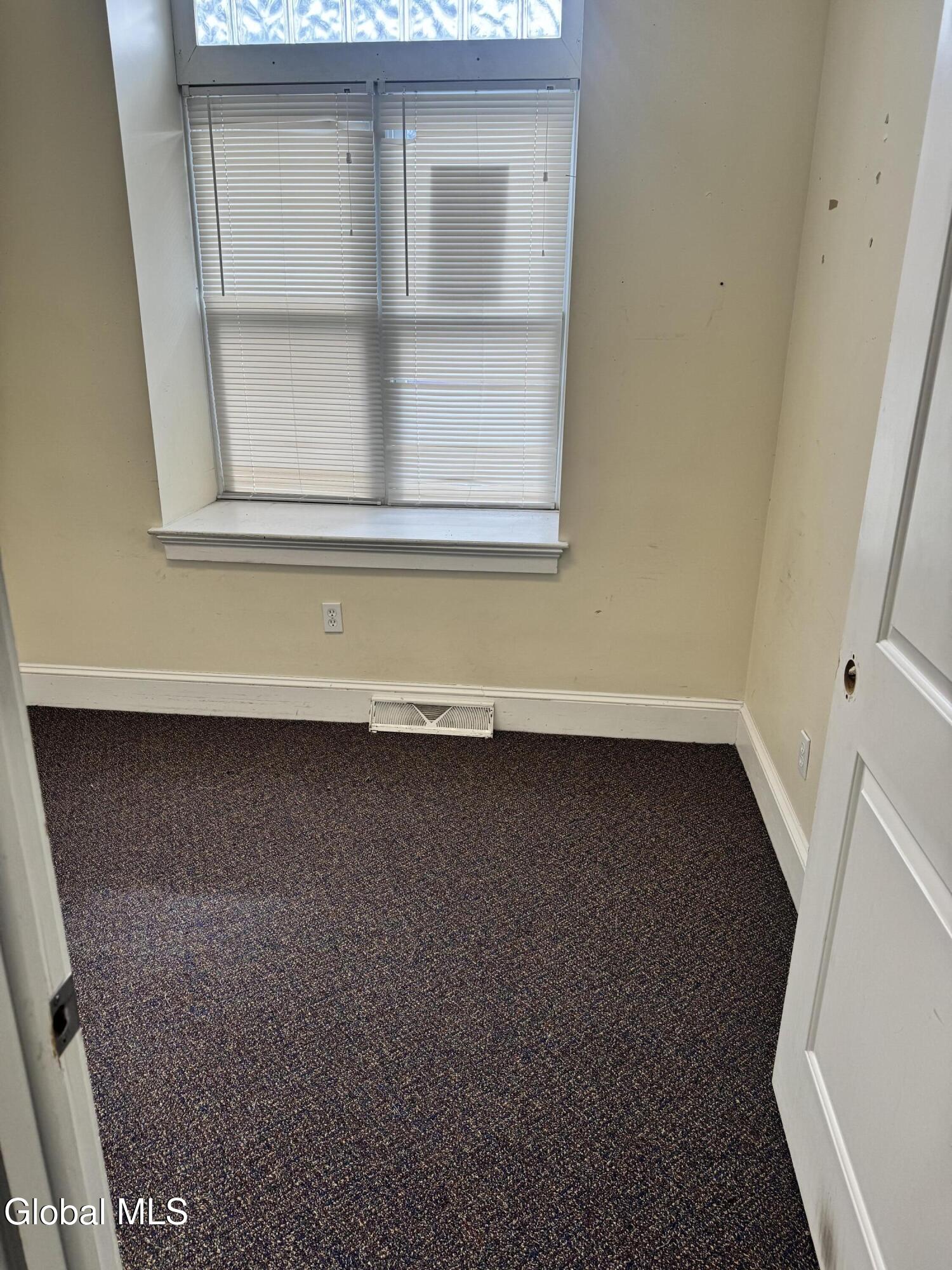 341 Clinton Avenue Albany NY 12206
