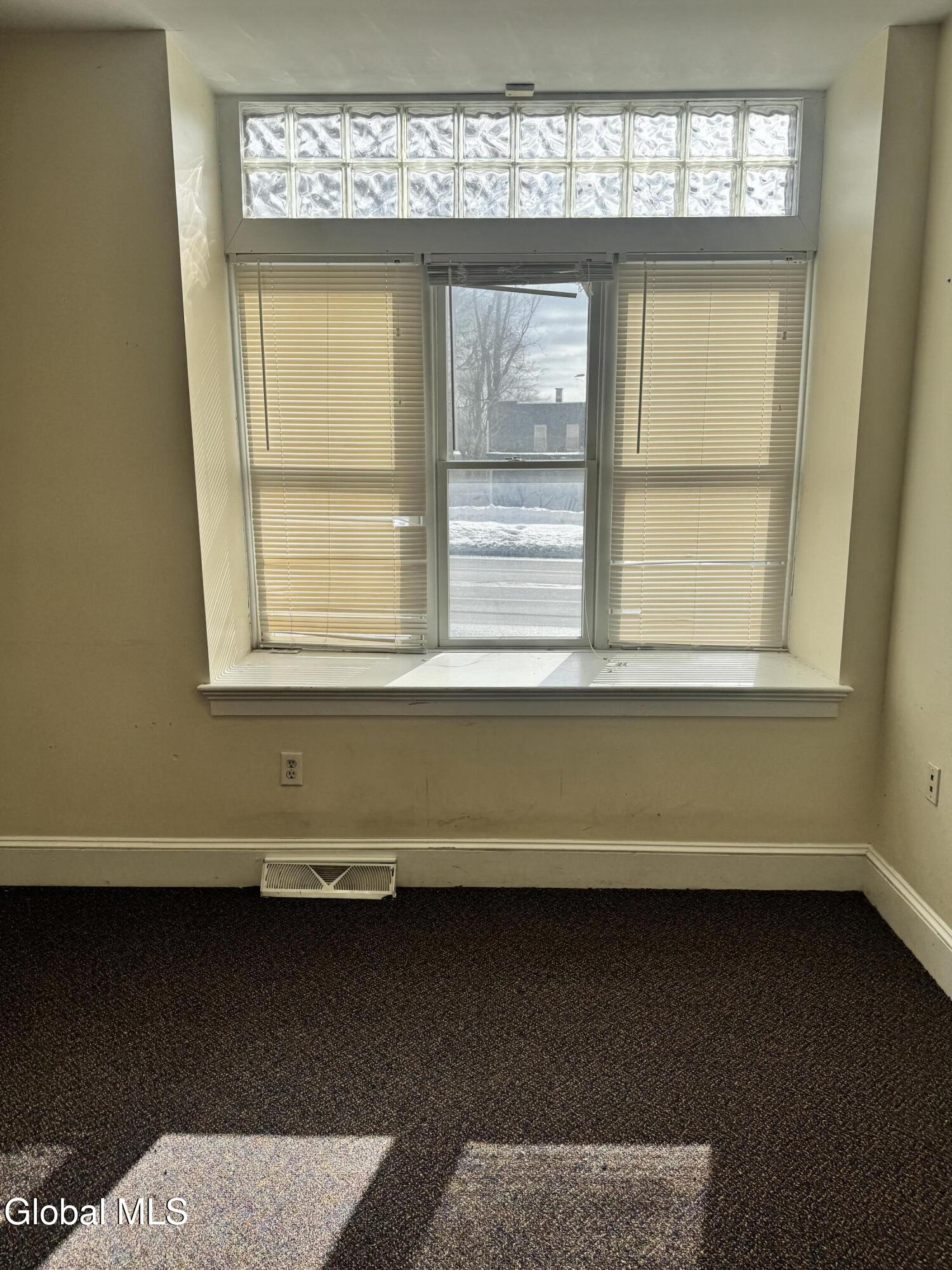341 Clinton Avenue Albany NY 12206