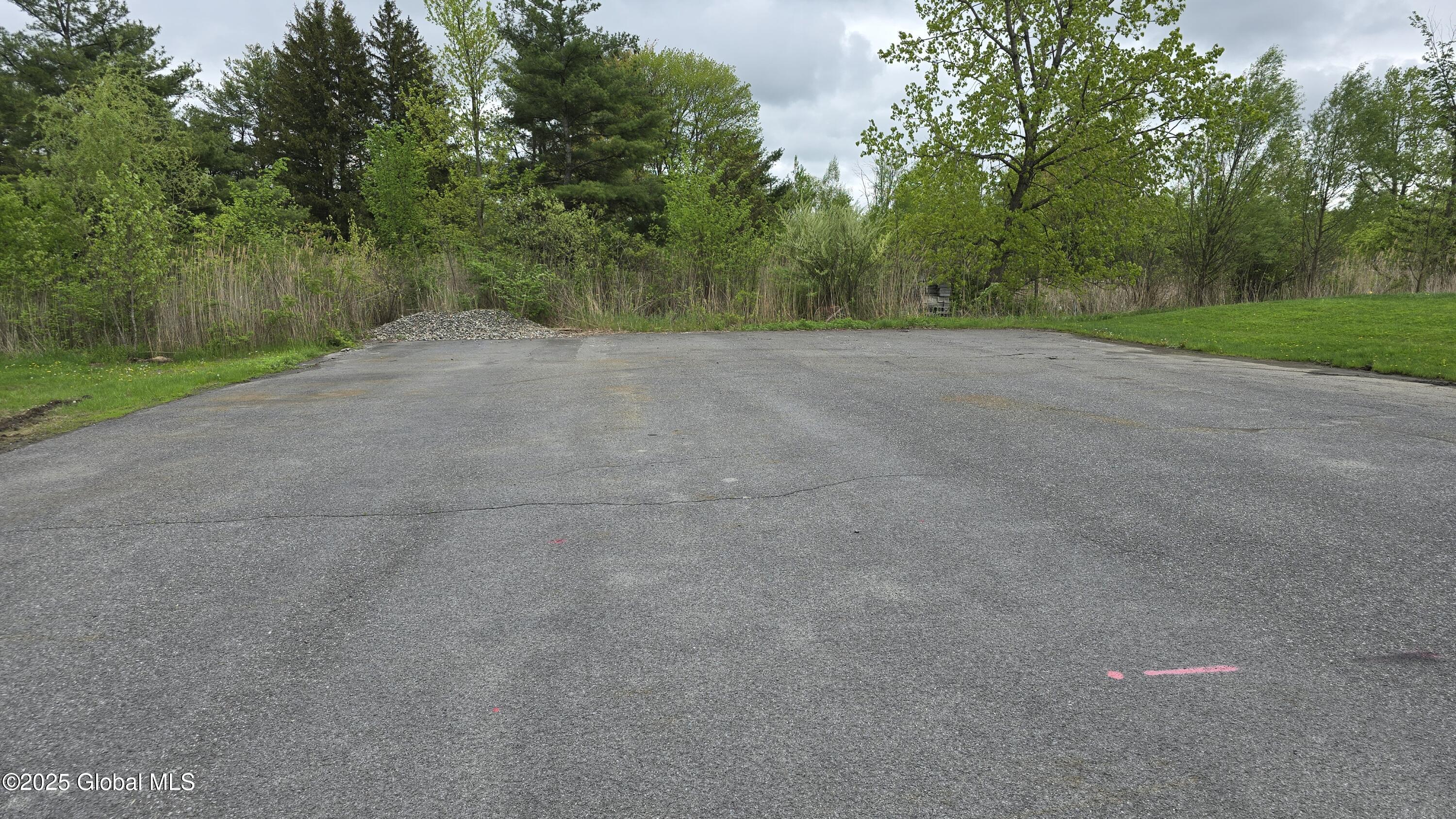 1608 Us Route 9w Selkirk NY 12158