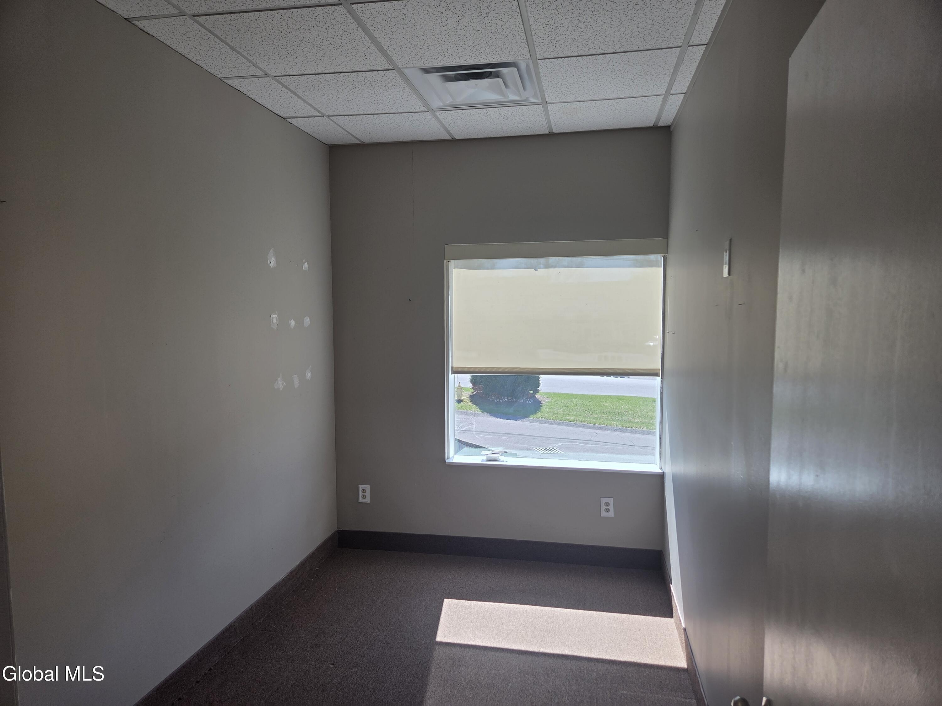 1524 U.s. 9 Halfmoon NY 12065