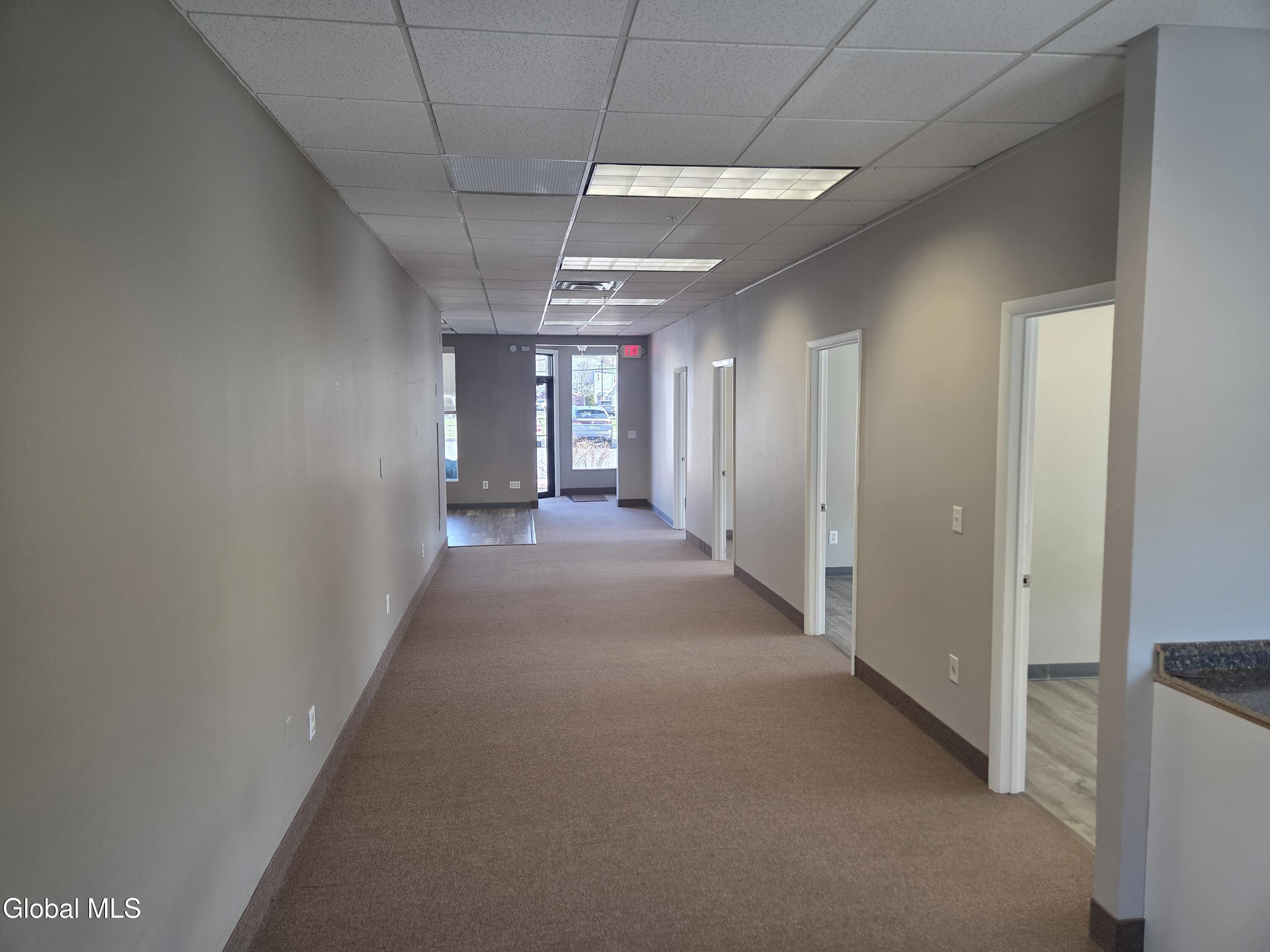 1524 U.s. 9 Halfmoon NY 12065