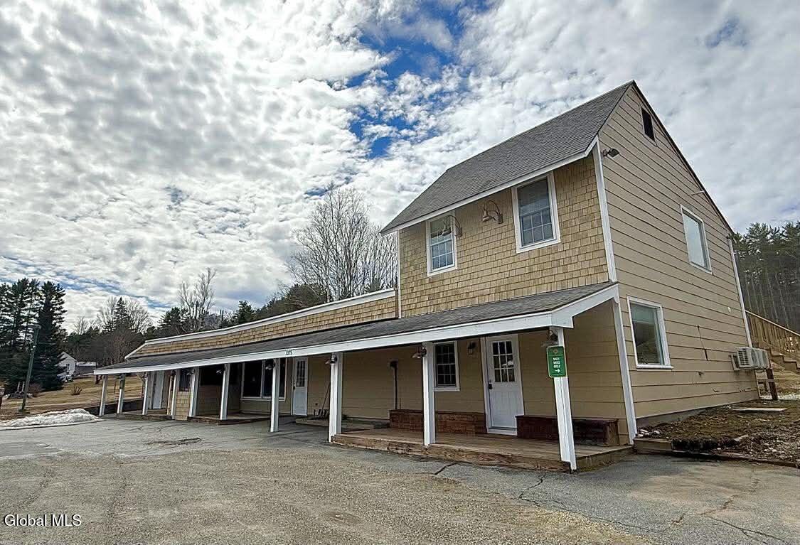 1375 Us-9 Schroon Lake NY 12870