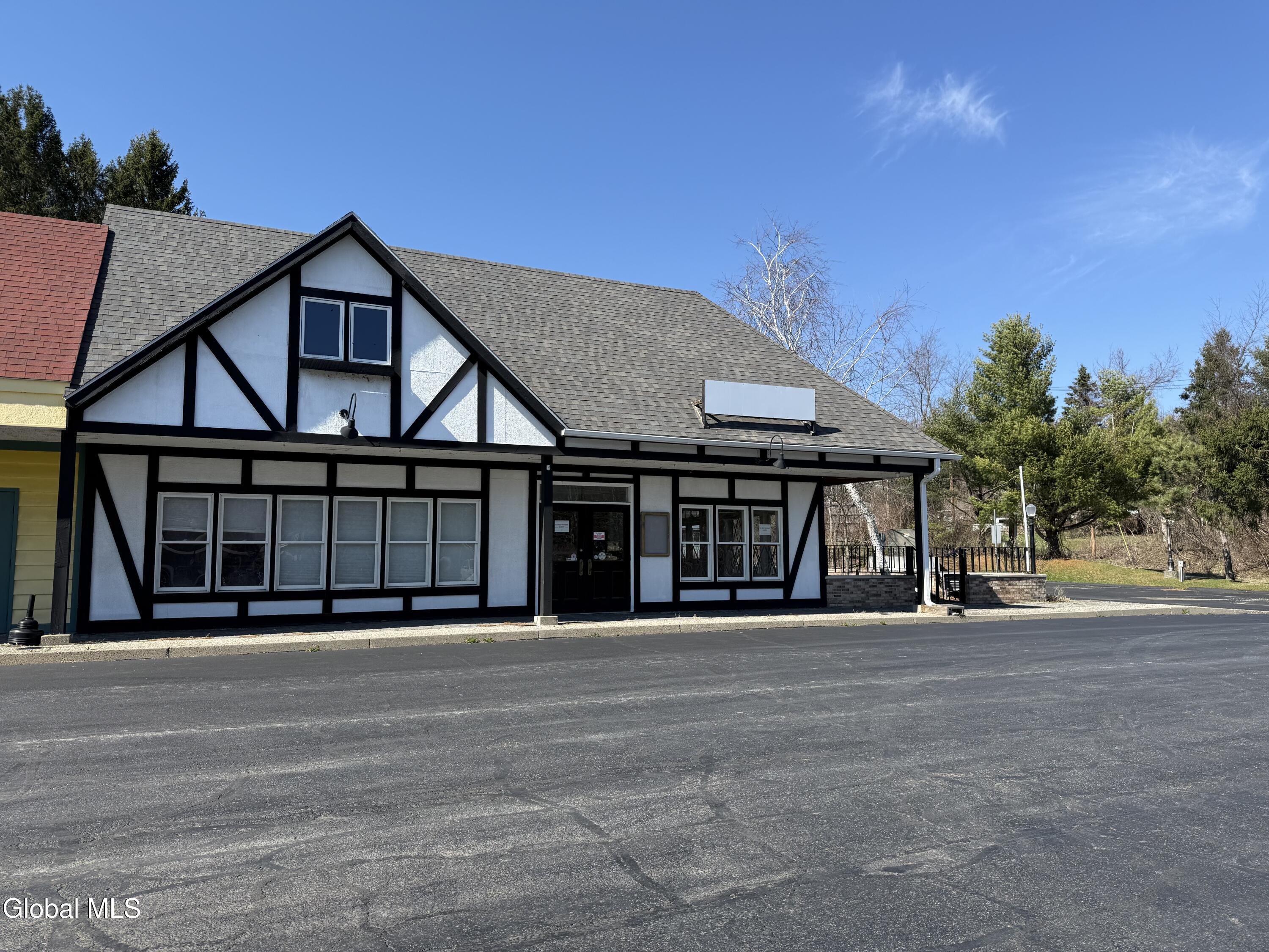 2113 State Highway 7 Troy NY 12180