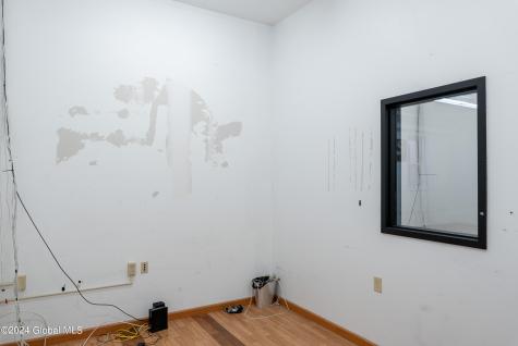8 Nolan Road Albany NY 12205