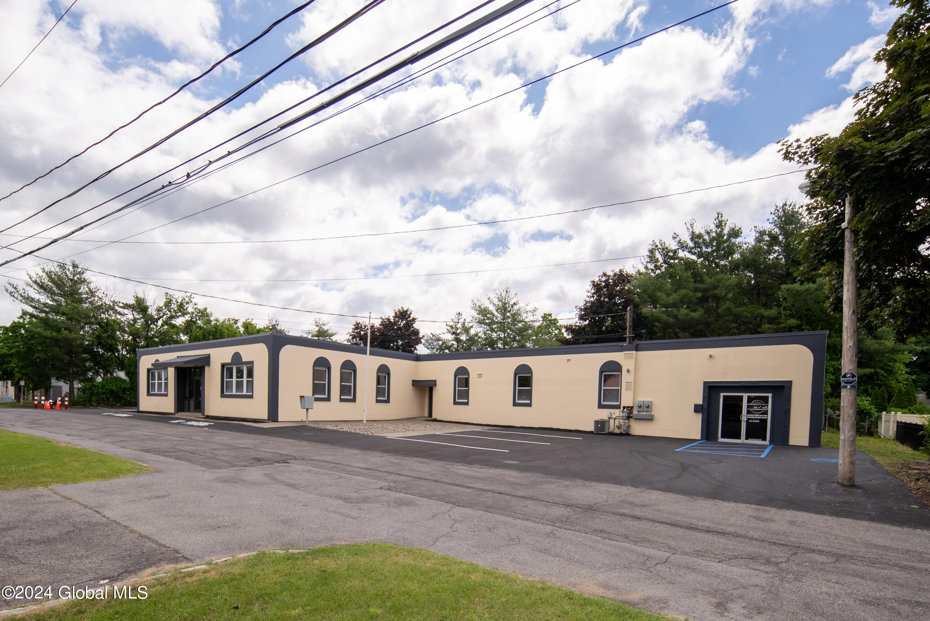 8 Nolan Road Albany NY 12205