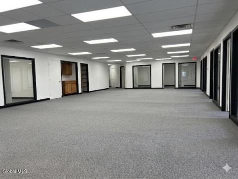 313 Ushers Road Clifton Park NY 12019