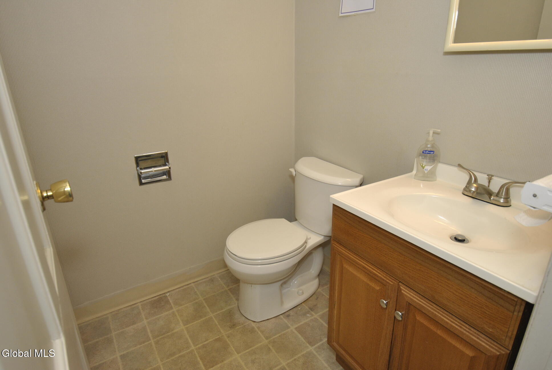 264 Osborne Road Loudonville NY 12211