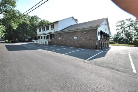 264 Osborne Road Loudonville NY 12211