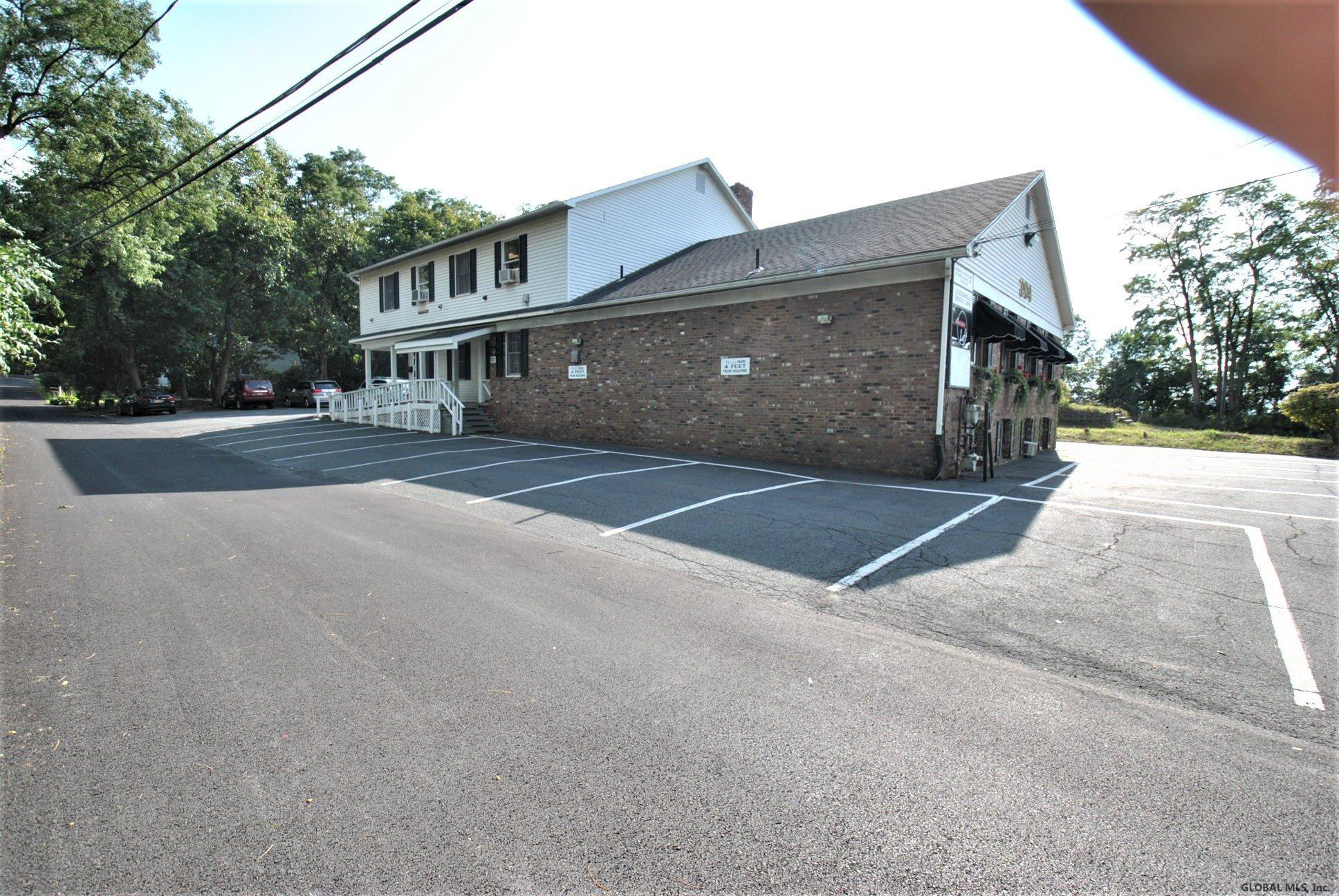 264 Osborne Road Loudonville NY 12211