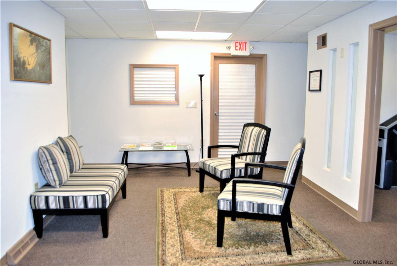 264 Osborne Road Loudonville NY 12211