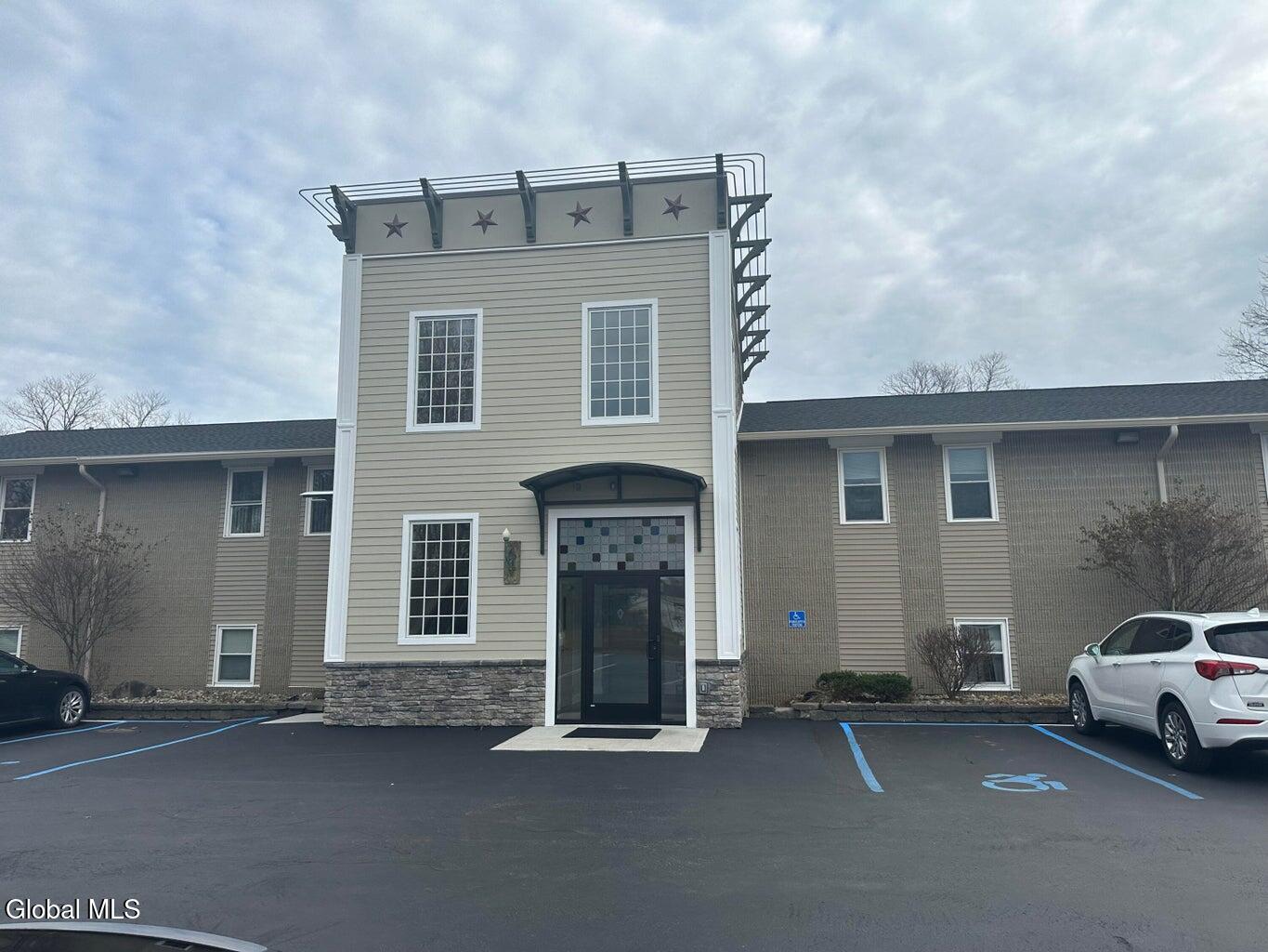 1004 Princetown Road Schenectady NY 12306