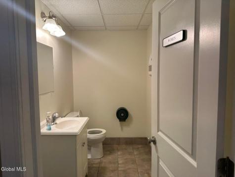 1004 Princetown Road Schenectady NY 12306