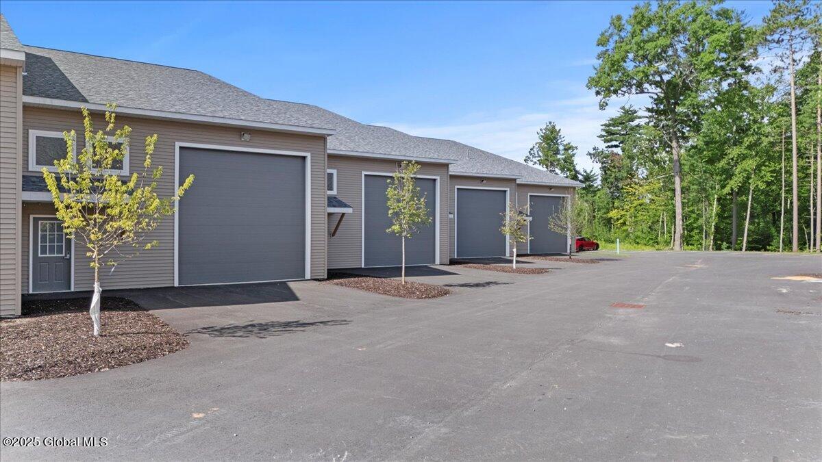 12 Shenandoah Drive Saratoga Springs NY 12866
