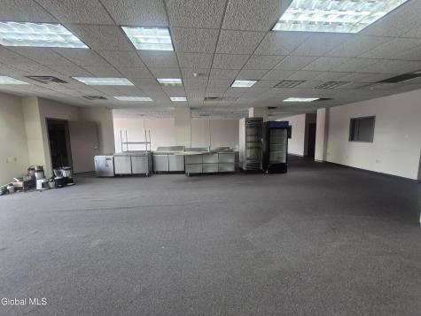 1626 Union Schenectady NY 12309