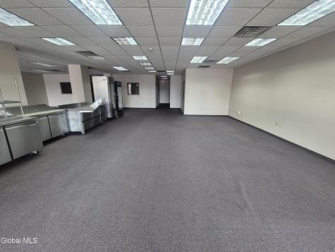 1626 Union Schenectady NY 12309