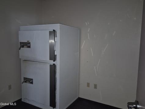 1626 Union Schenectady NY 12309