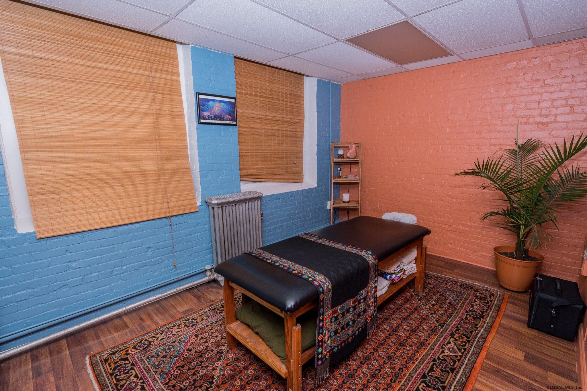 376 Broadway Saratoga Springs NY 12866