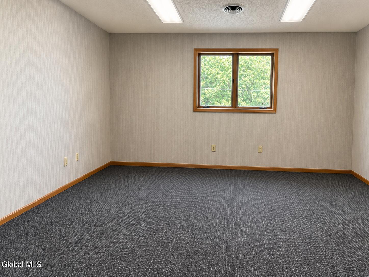 6 Walker Way Colonie NY 12205