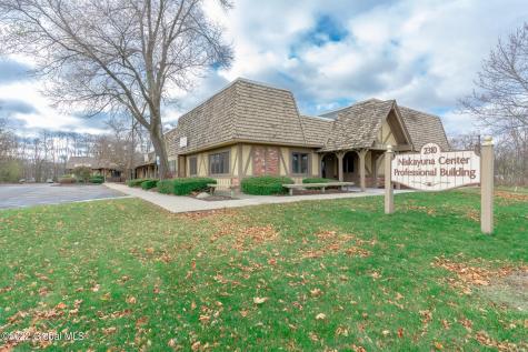 2310 E Nott Street Niskayuna NY 12309