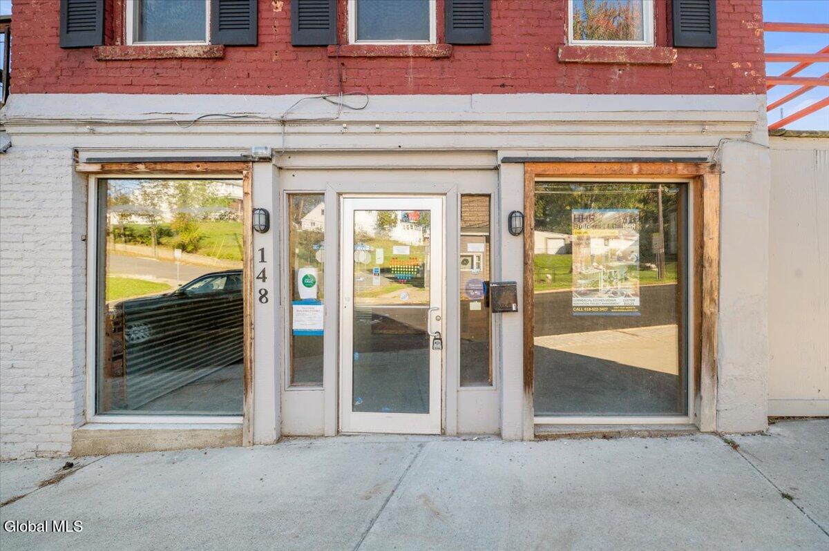 148 Columbia Street Cohoes NY 12047