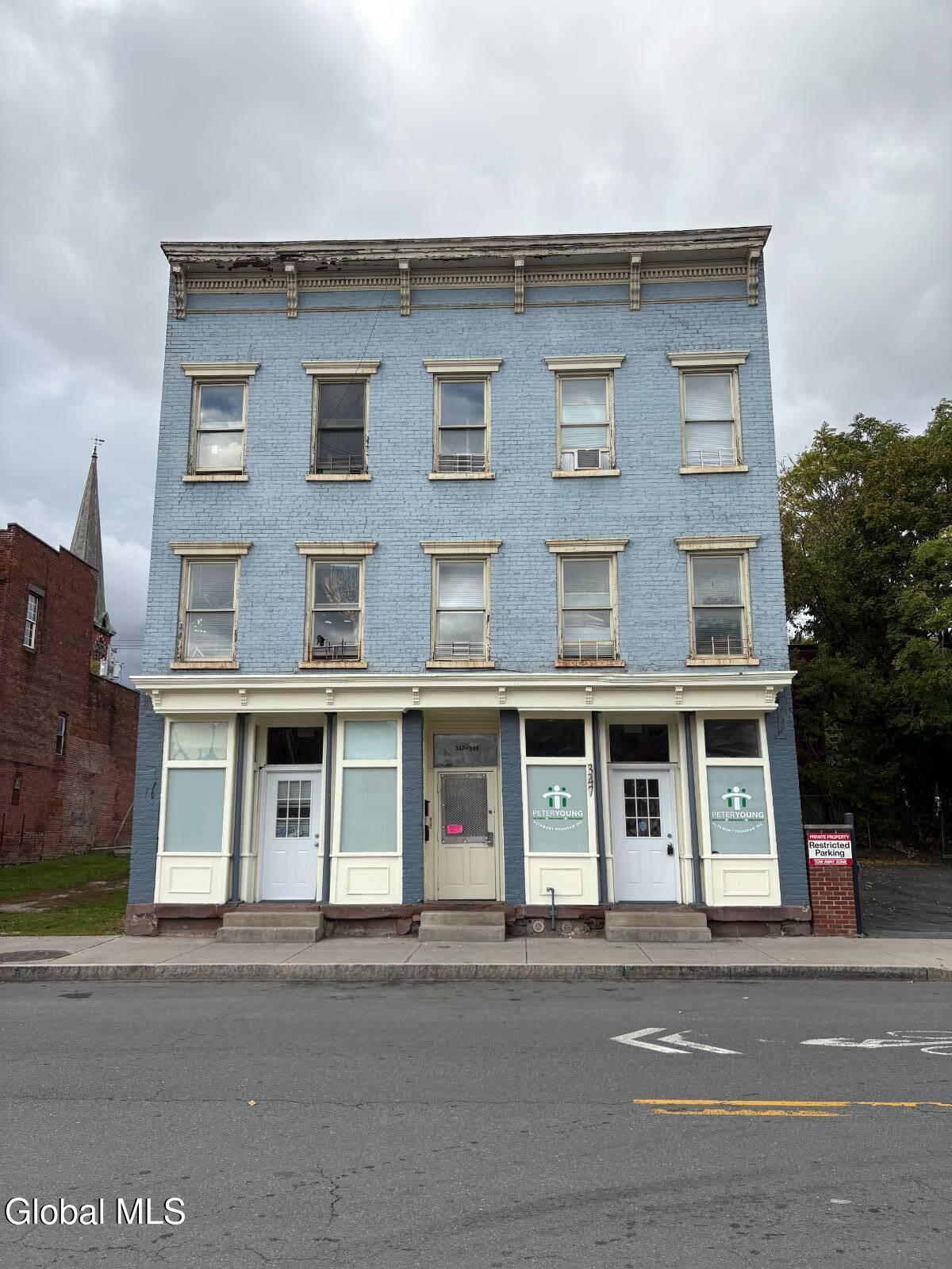347 S Pearl Street Albany NY 12202