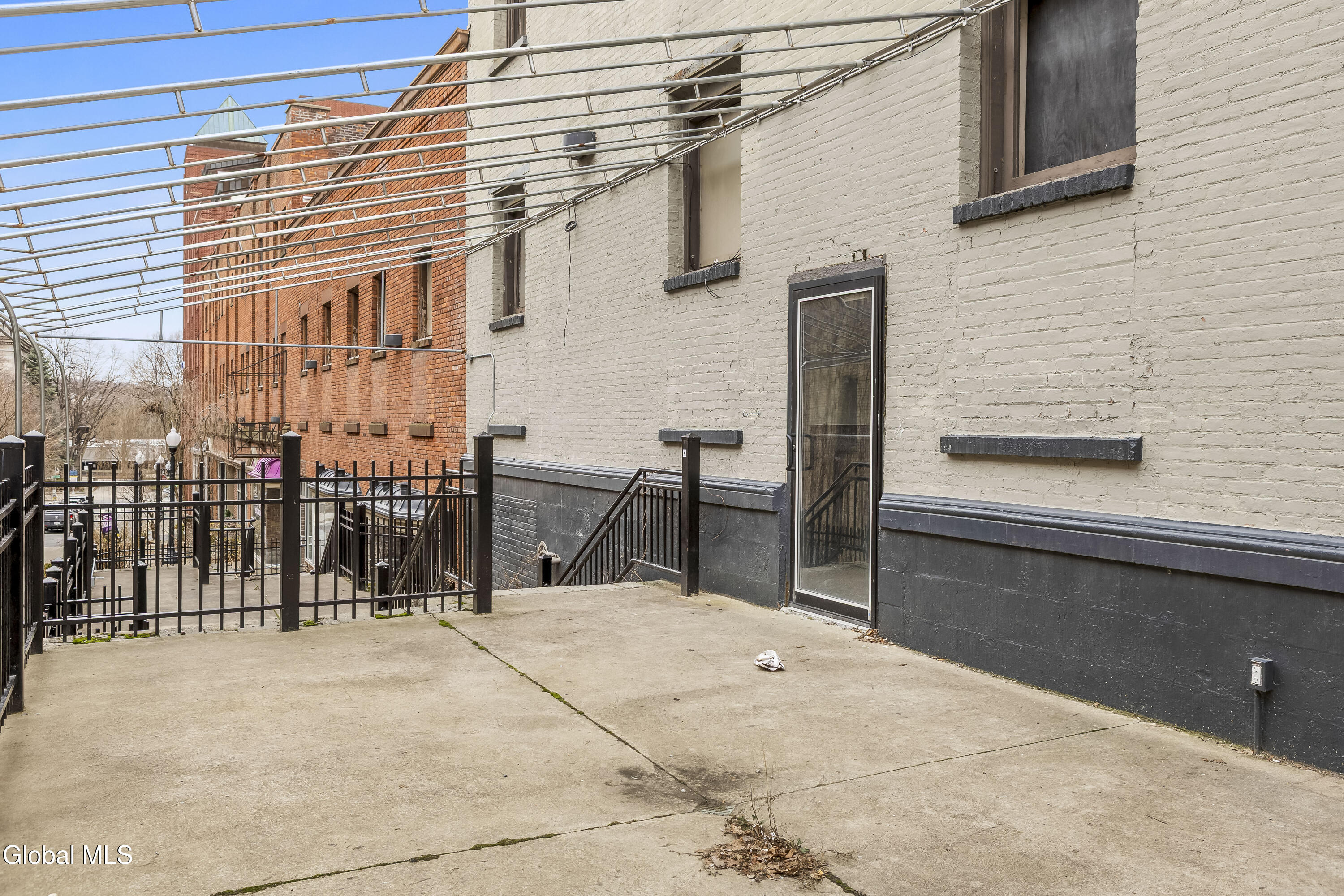 61 N Pearl Street Albany NY 12207