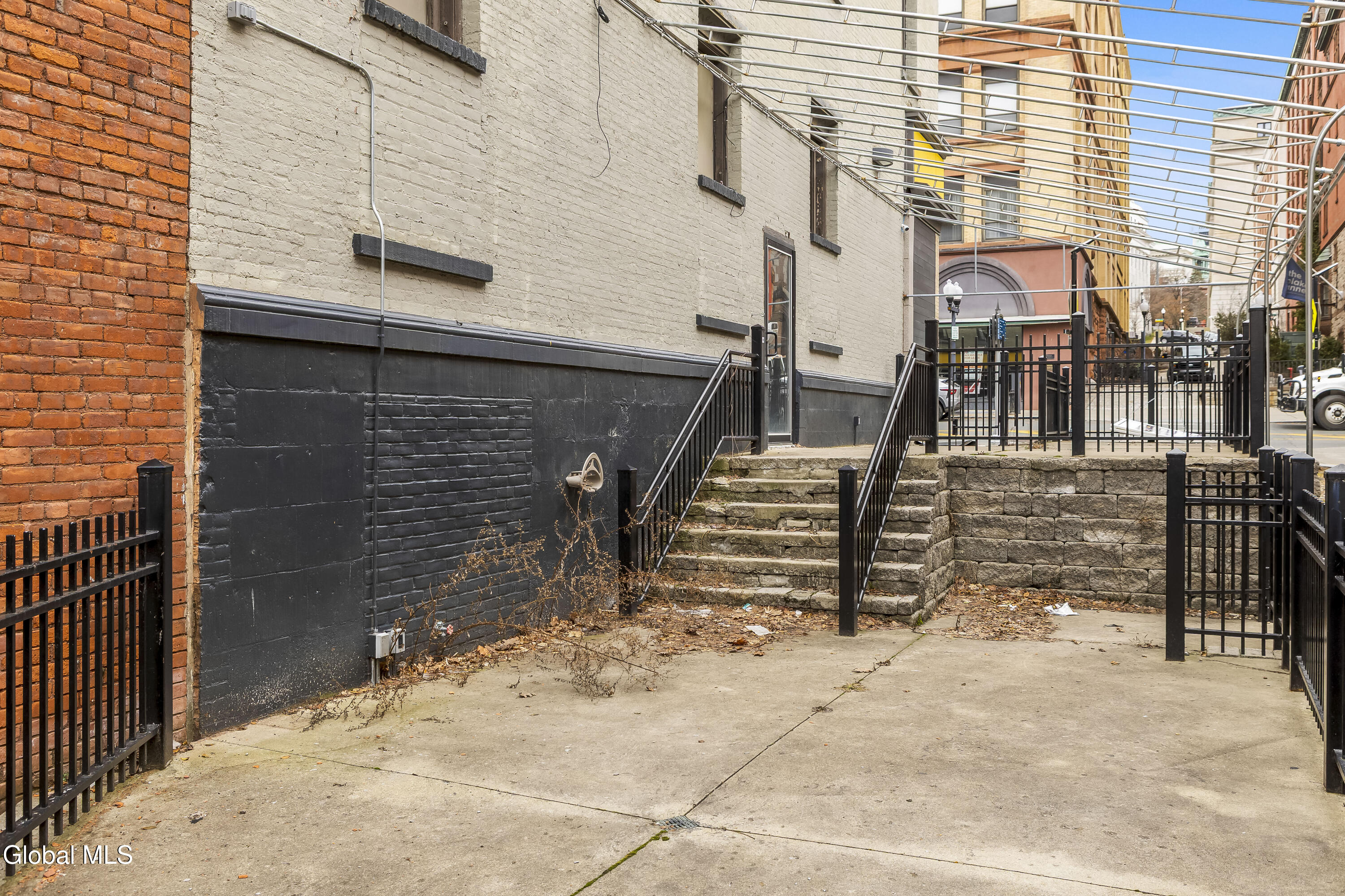 61 N Pearl Street Albany NY 12207