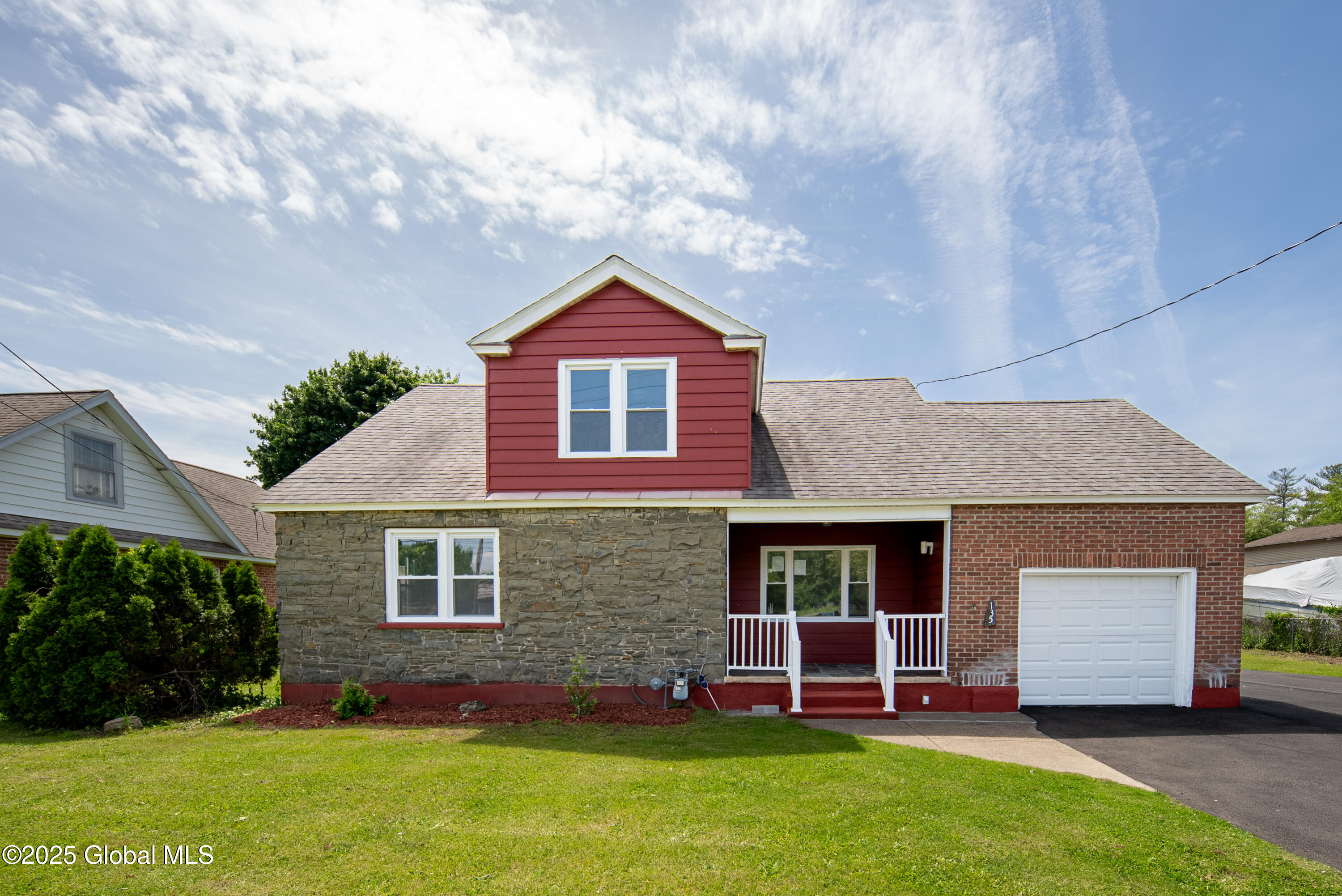 135 Freemans Bridge Road Glenville NY 12302