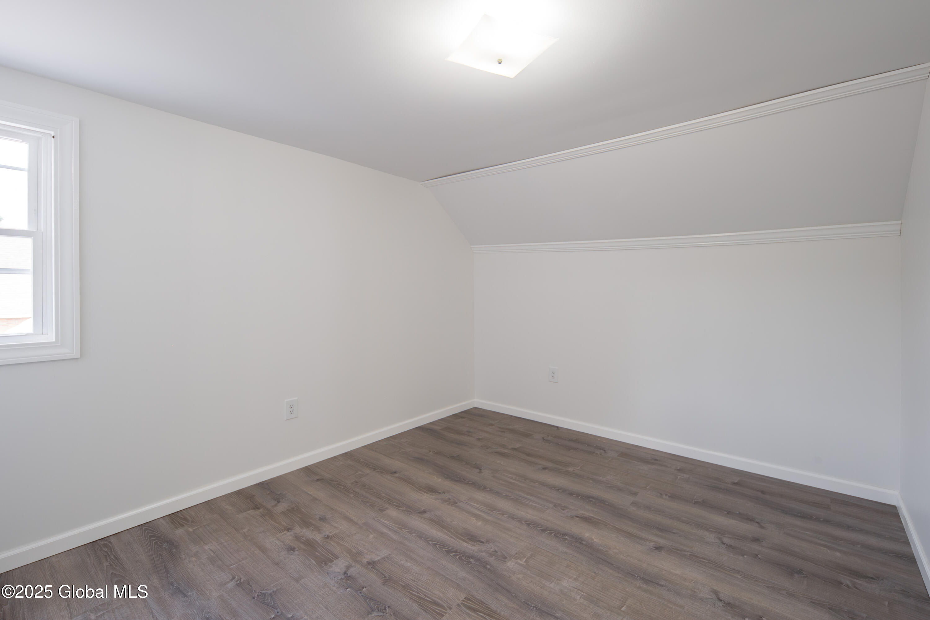 135 Freemans Bridge Road Glenville NY 12302