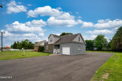 135 Freemans Bridge Road Glenville NY 12302