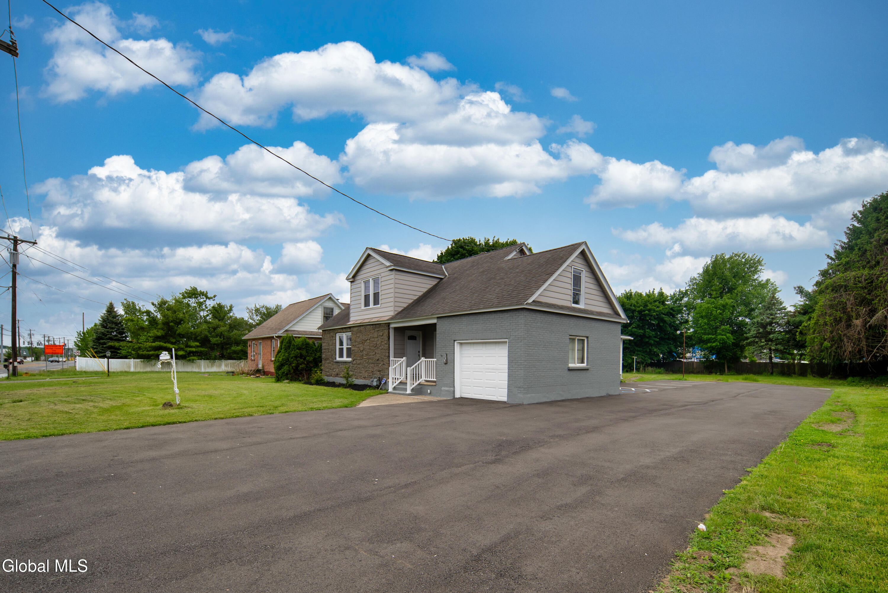 135 Freemans Bridge Road Glenville NY 12302