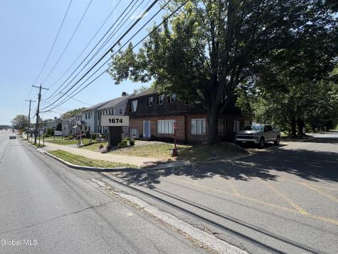 1674 Western Avenue Albany NY 12203