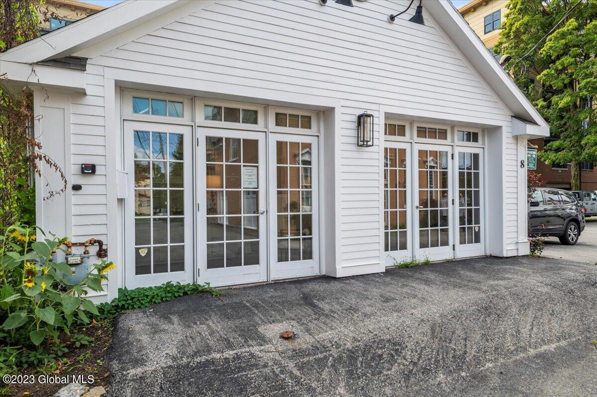 8 Butler Place Saratoga Springs NY 12866
