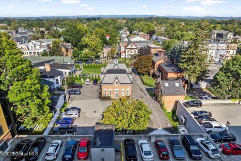 8 Butler Place Saratoga Springs NY 12866
