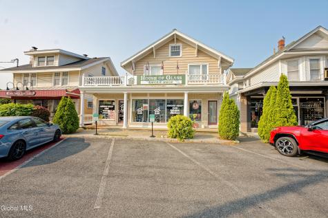 1608 Union Street Schenectady NY 12309