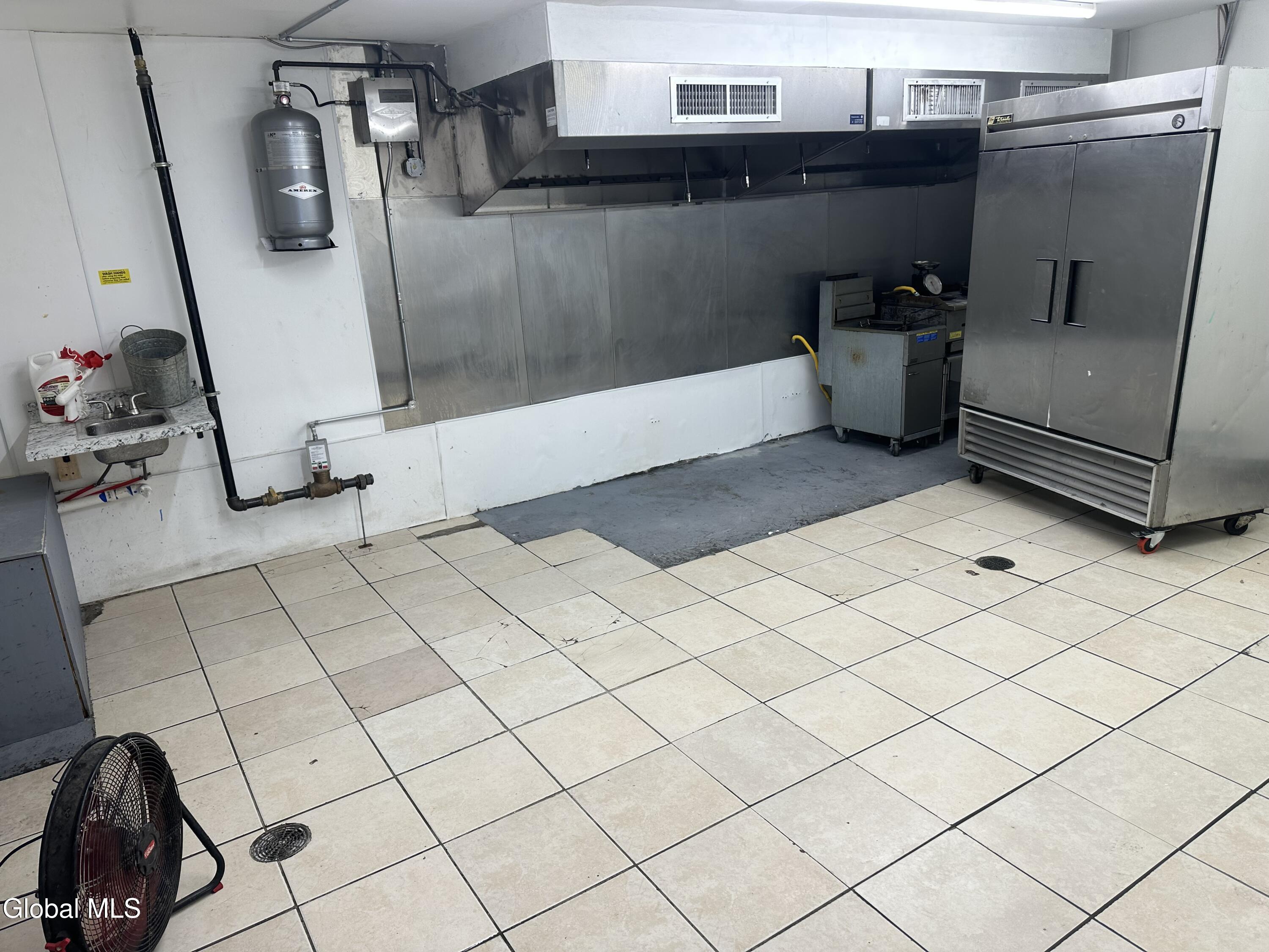 77 N Lake Avenue Albany NY 12206