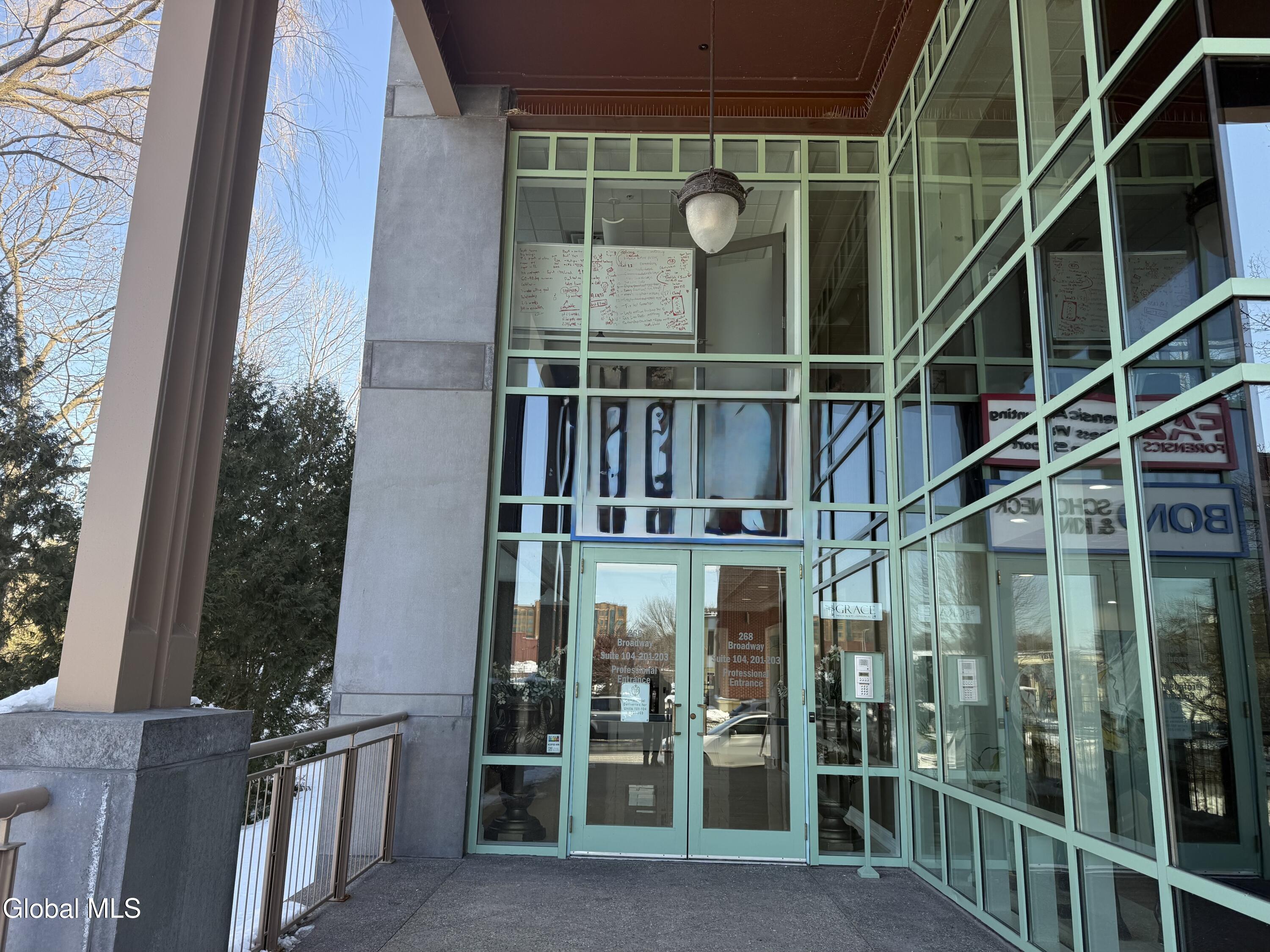 268 Broadway Saratoga Springs NY 12866