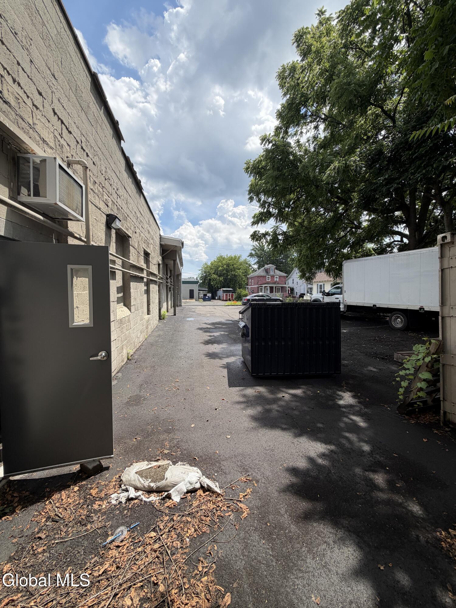 1818 B State Street Schenectady NY 12304