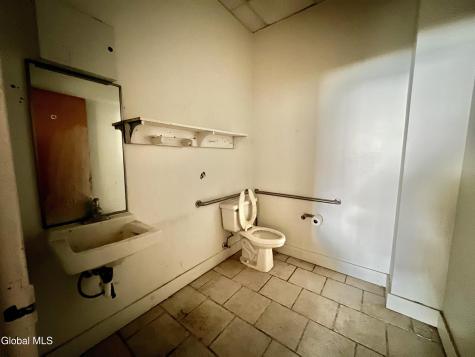 15 Dardess Drive Chatham NY 12037